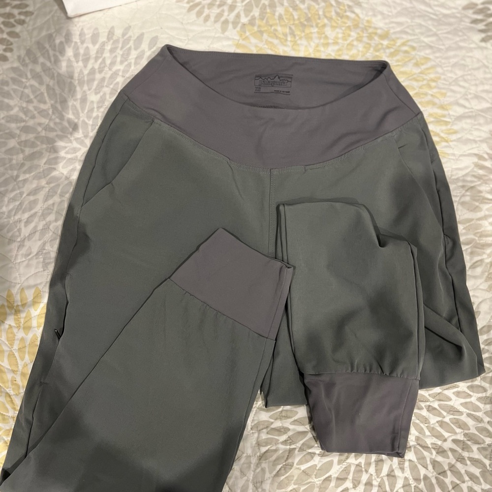 Patagonia Gray Leggings